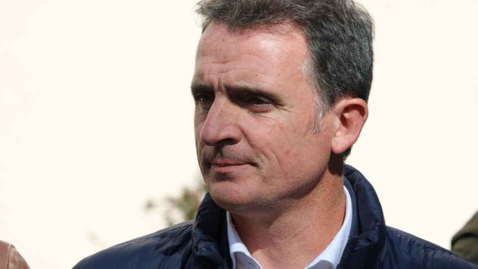 Deal présumé entre Eric Piolle et Elisa Martin : la droite réclame la démission du maire de Grenoble