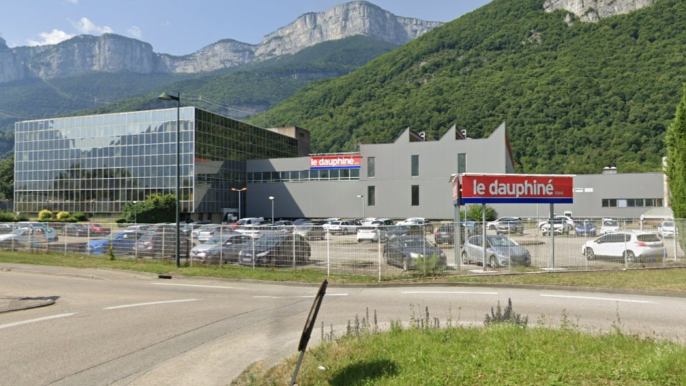 Des liens problématiques entre le Dauphiné Libéré, ses journalistes et l'industrie du ski ?