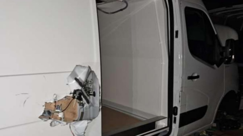 Echirolles : deux fourgons du Secours populaire dévalisés, une collecte organisée par la mairie Echirolles : deux fourgons du Secours populaire dévalisés, une collecte organisée par la mairie