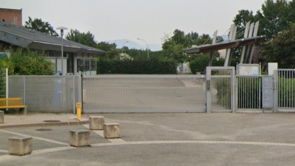 Fontaine : une bande armée passent à tabac des collégiens Fontaine : une bande armée passent à tabac des collégiens