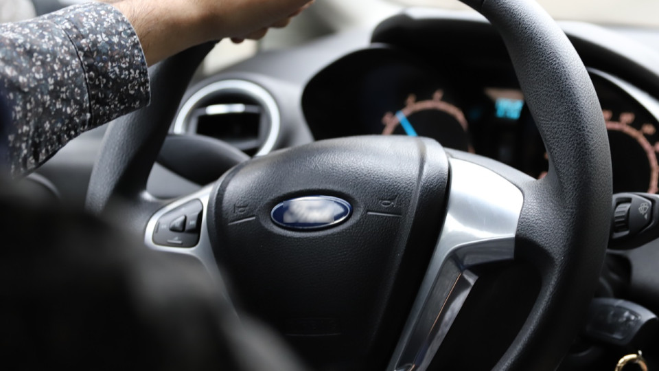 Grenoble : il bombardait à 100km/h en ville