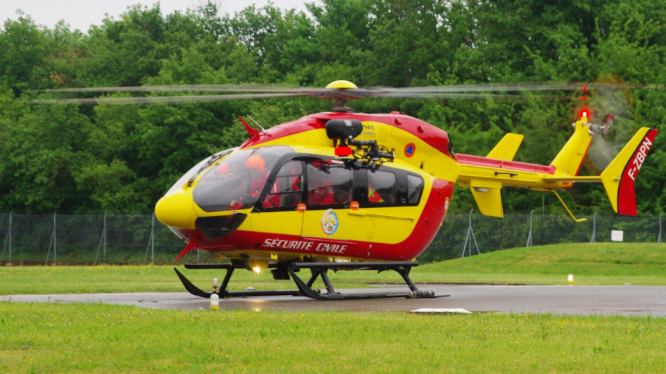 Héliportée à Grenoble après une noyade à Pontcharra Héliportée à Grenoble après une noyade à Pontcharra