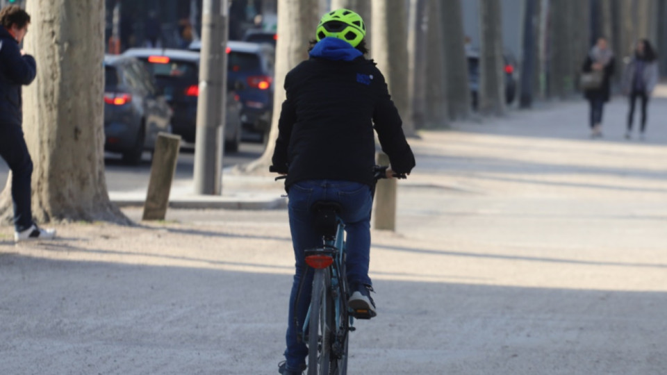 Isère : une cycliste fait un malaise et est hospitalisée d’urgence