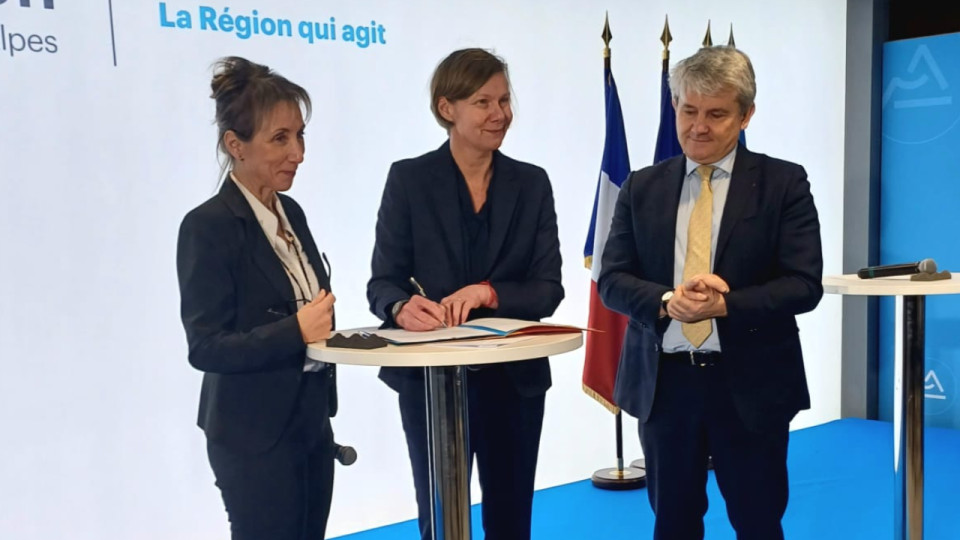 La R&eacute;gion Auvergne-Rh&ocirc;ne-Alpes et Sciences Po Grenoble se rabibochent