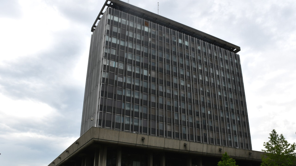 Municipales &agrave; Grenoble : une ligne de d&eacute;part d&eacute;j&agrave; encombr&eacute;e