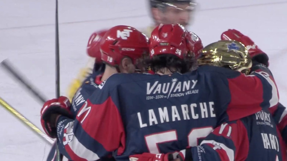 Play-offs : les Brûleurs de Loups sur les chapeaux de roue (8-2)