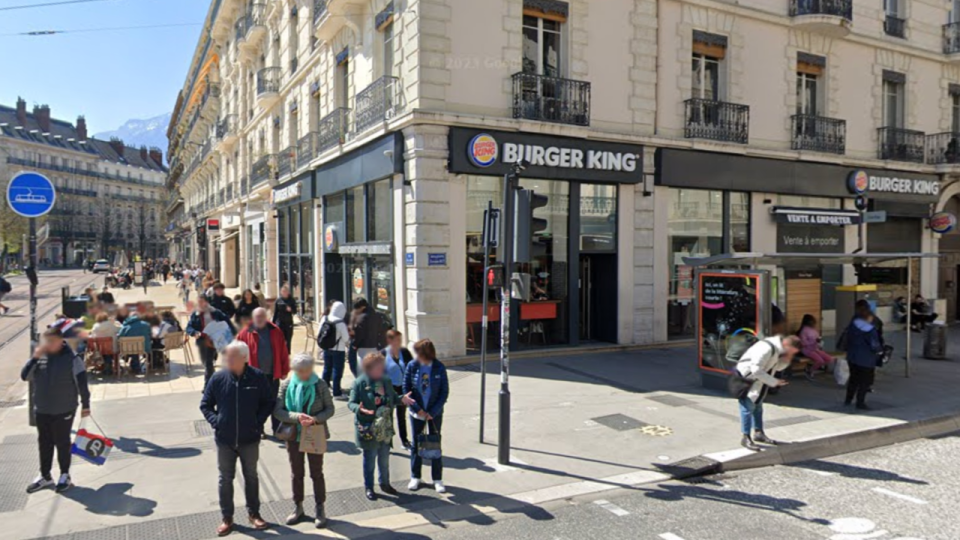 Pourquoi le Burger King de la place Victor Hugo &agrave; Grenoble restera ferm&eacute; un moment ?