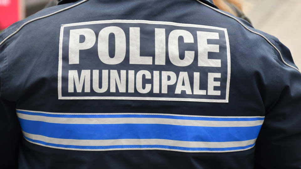 Près de Grenoble : des policiers municipaux victimes d'une expédition punitive violente Près de Grenoble : des policiers municipaux victimes d'une expédition punitive violente