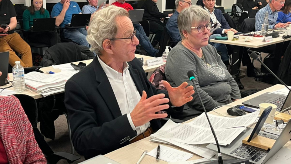 Procès de la Fête des Tuiles : Alain Carignon demande à Eric Piolle de désigner un élu d'opposition comme partie civile Procès de la Fête des Tuiles : Alain Carignon demande à Eric Piolle de désigner un élu d'opposition comme partie civile