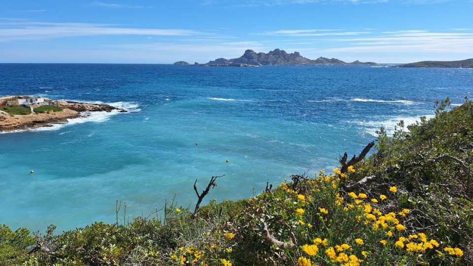 Un habitant de Saint-Egr&egrave;ve meurt apr&egrave;s une chute dans la mer pr&egrave;s de Marseille